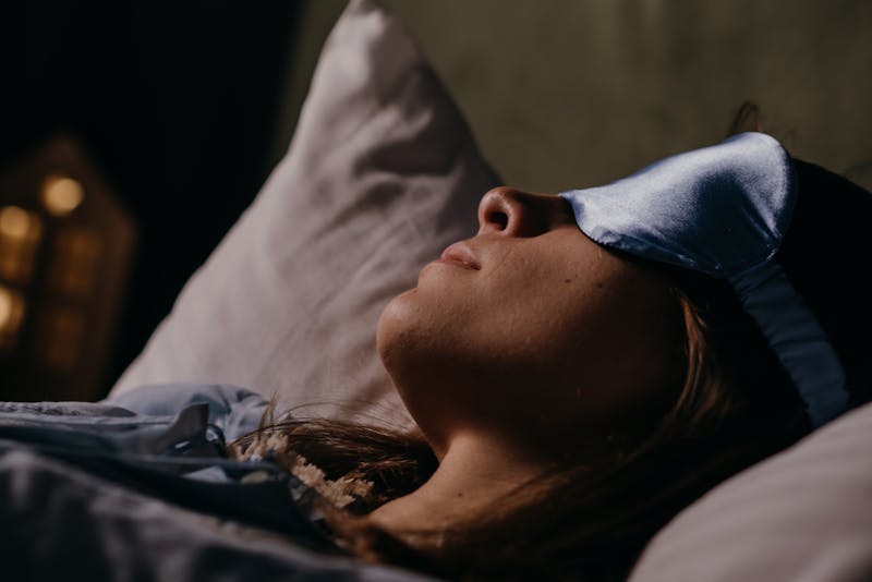 Antifaz 3D para dormir con bloqueo de luz