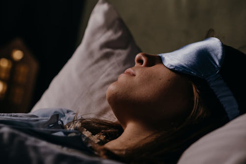Antifaz 3D para dormir con bloqueo de luz